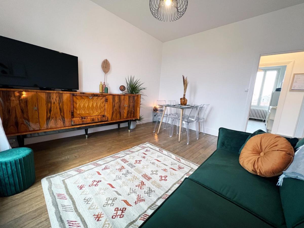 Le Sorbier, Style Appart'Hotel, Vers La Gare, By Primo C0Nciergerie Невер Екстер'єр фото